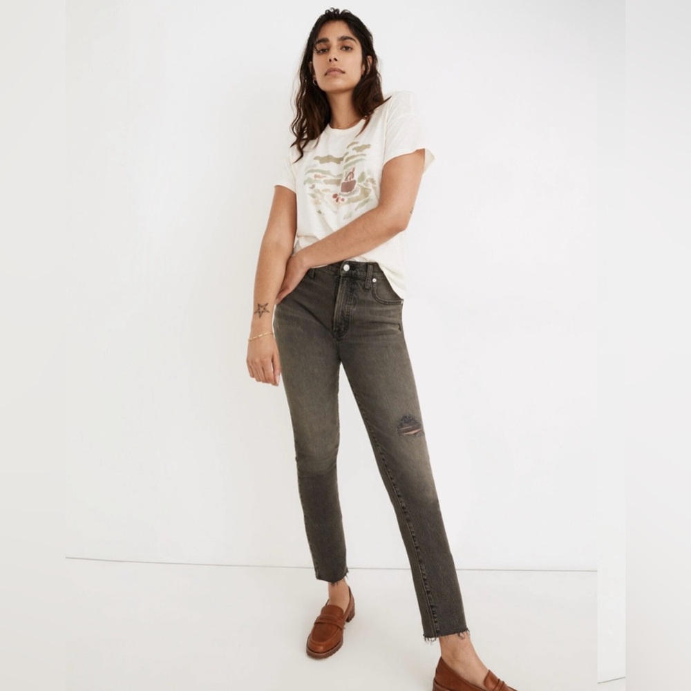 Madewell The Perfect Vintage Jean in Cosner Wash Knee -Rip Edition. Size 27T